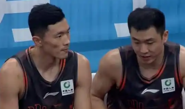 mk体育-两人入选全明星替补，1人入选星锐队，山东男篮全明星贡献力量！